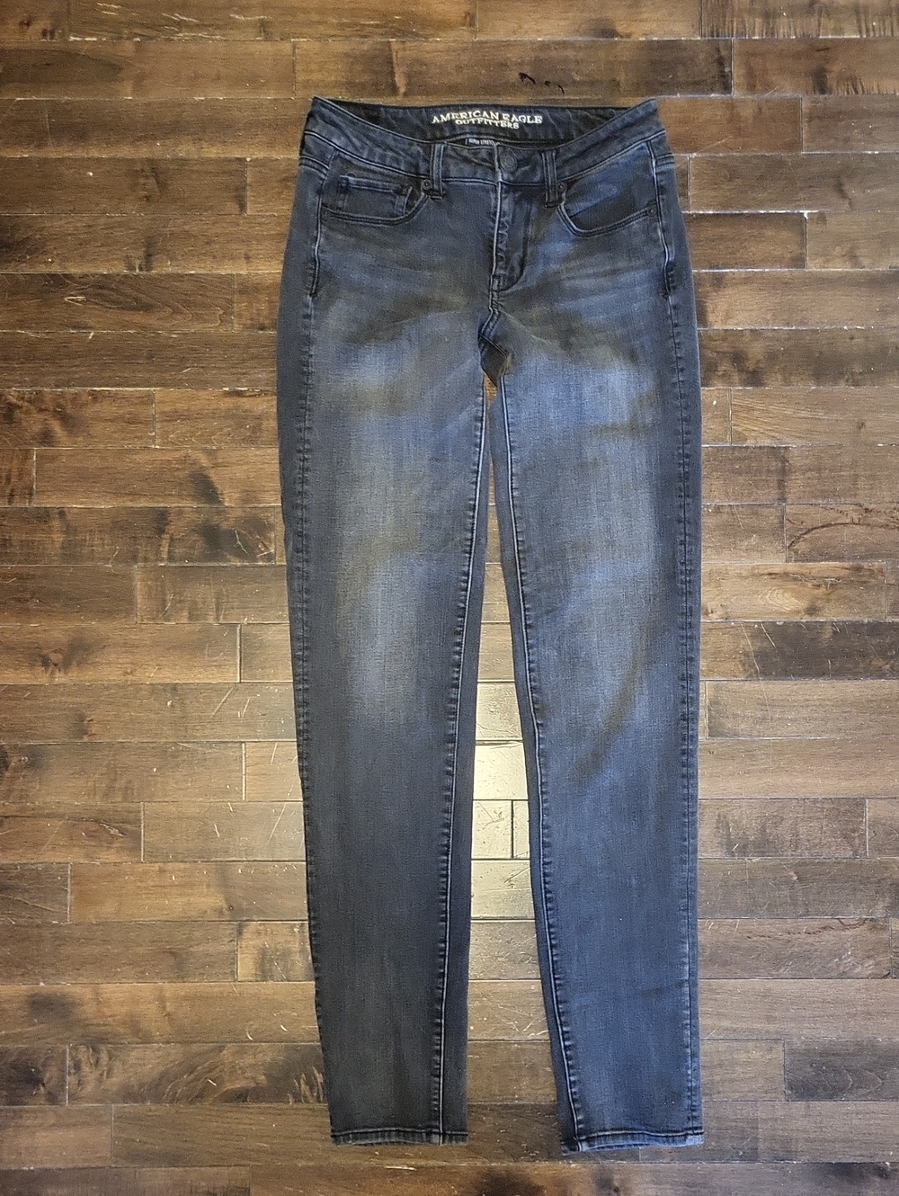American Eagle Outfitters Women's Dark Gray Skinny Jeans